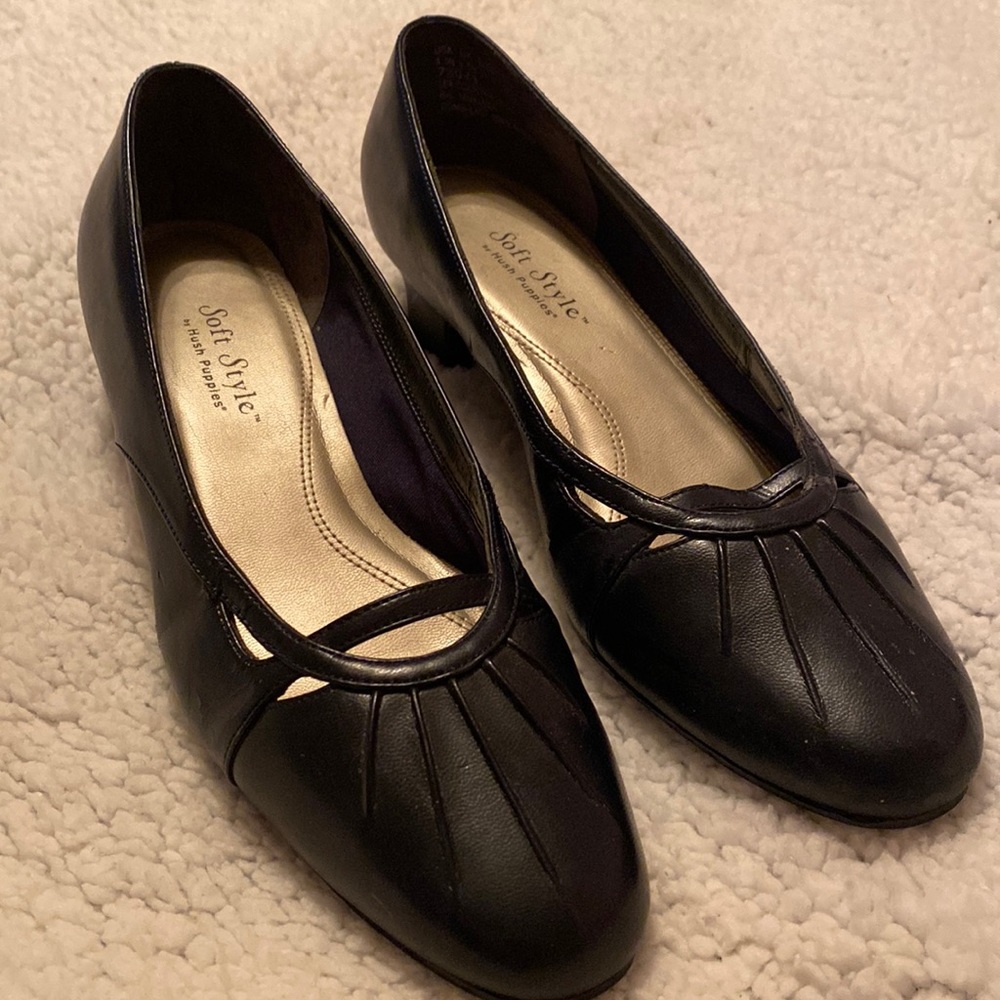 Soft Style by Hush Puppies Liw Heel Black Shoes Size 8.5N